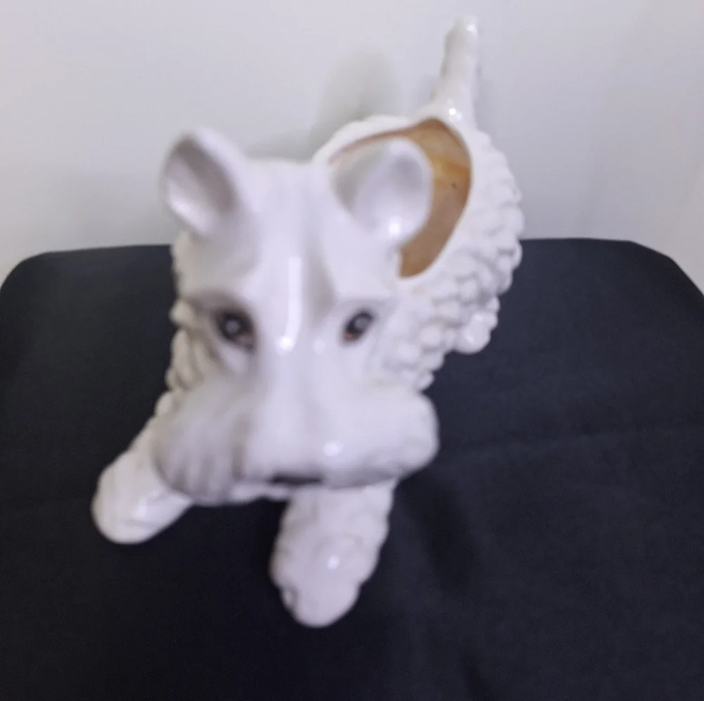 Wales Ceramic Scottie Dog Planter 7.5" long X 5" wide - Picture 3 of 5